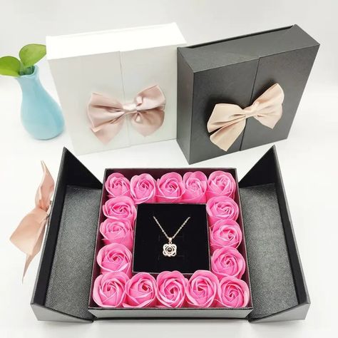 Artificial Rose Flower Gift Box https://sasadesiles.fr/products/artificial-rose-flower-gift-box SASA DES ILES #Bestseller Rose Flower Gift, Valentines Gift Box, Christmas Party Gift, Artificial Rose, Rose Soap, Flower Soap, Rose Gift, Rose Style, Valentine Wedding