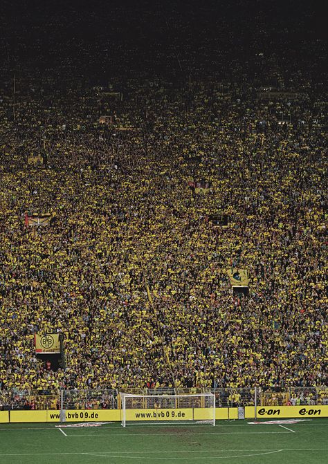 Andreas Gursky Dortmund, 2009a | Flickr - Photo Sharing! Bvb Wallpaper, Andreas Gursky, Soccer Stadium, Fc Chelsea, European Soccer, Football Is Life, Women's Cycling, Barcelona Fc, Robert Lewandowski