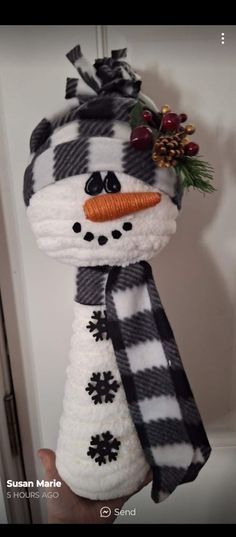 Snowmen Decor, Festive Activities, Holiday Snowmen, Snowmen Patterns, Snowman Decorations, Snow Man, Family Traditions, Christmas Snowman, Loved Ones