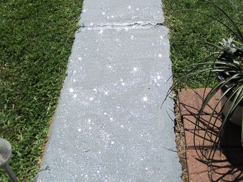 I painted the sidewalk and the patio and added silver glitter to it and it sparkles when the sun shines on it. Sparkle Driveway, Glitter Driveway, Glitter On The Floor, Sparkle Epoxy Floor, Glitter House Paint, Gravel Pathway, Paint Concrete Patio, Glitter Slides, Painting Cement