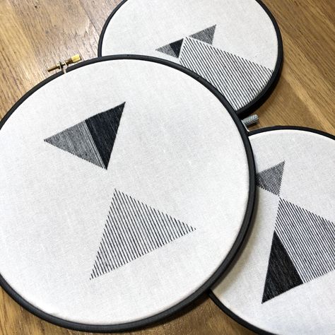 Monochrome Embroidery Patterns, Geometric Embroidery Designs Modern, Minimalist Embroidery Patterns, Minimal Embroidery Design, Embroidery Monochrome, Geometric Embroidery Designs, Woven Collage, Geometry Embroidery, Minimalistic Embroidery