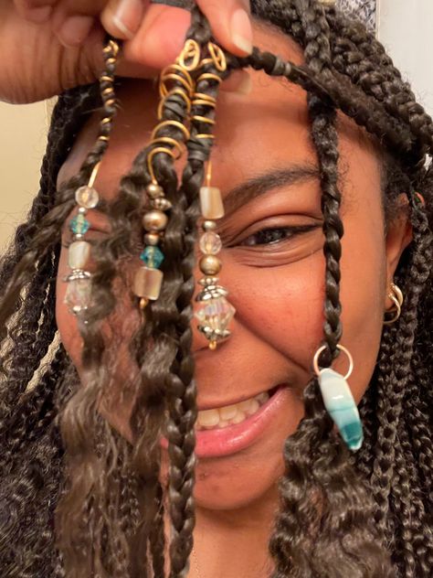 Fairy Core Hair Accessories, Dreads With Jewellery, Crystals In Dreads, Crystals In Braids, Dreads With Crystals, Hair Charms For Braids, Spiritual Hair, Trinket Hair, Beads In Hair