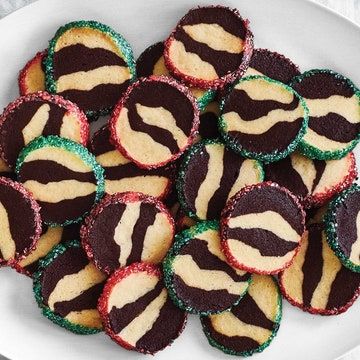 Salty Cookies, Chocolate Slabs, Shortbread Cookie Recipe, Cookies Christmas, Best Cookie Recipes, Shortbread Cookies, Cookies Recipes Christmas, Christmas Cookie, Vegetarian Chocolate