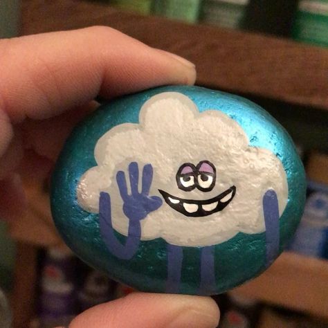 Cloud Rock Painting, Rock Painting Ideas Characters, Rock Painting Cartoon Characters, Painting Cartoon Characters, Painting Cartoon, Rock Painting Ideas Easy, Rock Ideas, Kindness Rocks, Beautiful Rocks