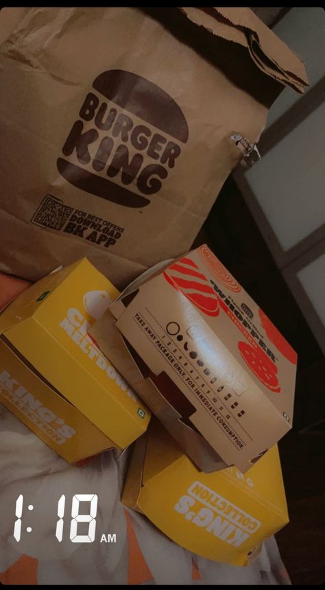 Burger King Snapchat Story, Burger King Snap, Burger King Food, Grilled Chicken Burgers, Food Snap, Snap Story, King Food, Food At Home, Snapchat Story