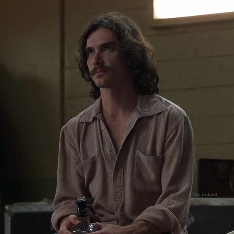 Billy Crudup as Russell Hammond in Almost Famous. • Almost Famous MA15+ ‧ 2000 ‧ 2h 2m • #almostfamous #movie #movies #2000s #00s #outfit #outfits #1970s #70s William Miller Almost Famous, Russell Almost Famous, Russel Almost Famous, Almost Famous Russell Hammond, Billy Crudup Almost Famous, Billy Crudup 90s, Russel Hammond, Almost Famous Movie, Russell Hammond