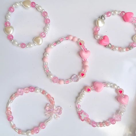 Gelang Manik Handmade, Cincin Manik Aesthetic, Gelang Manik Aesthetic, Gelang Beads, Beads Aesthetic, Diy Kandi Bracelets, Manik Manik, Diy Beaded Rings, Bead Charms Diy