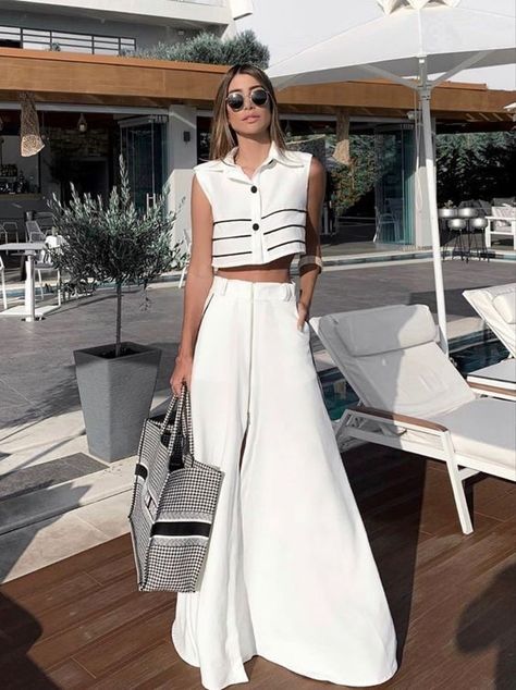 Vest Skirt, Street Beat, Cutout Top, Moda Chic, Detachable Collar, Elegante Casual, Button Style, One Clothing, Dress Silhouette