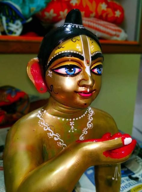 Laddu Gopal Ji Eye Makeup, Laddu Gopal Face Makeup, Laddoo Gopal Makeup, Laddu Gopal Makeup Ideas, Ladoo Gopal Makeup, Laddu Gopal Makeup, Gopal Painting, Ganpati Decor, Janmashtami Decoration