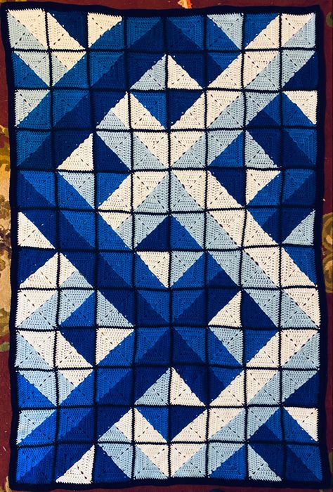 Created using a quilt image. Optical Illusion Crochet, Illusion Crochet, Geometric Crochet, Crochet Mat, Crochet Needlework, Pixel Crochet, Crochet Quilt, Afghan Blanket, Crochet Throw