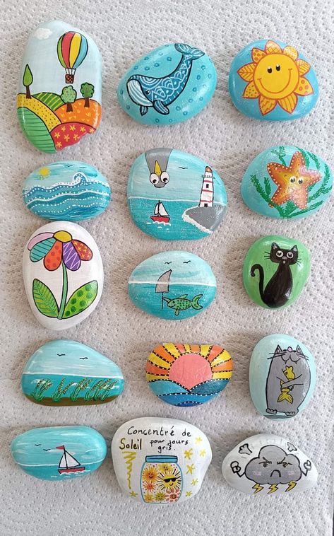 Cute Rock Painting, Caillou Roche, School Holiday Activities, Summer Drawings, Garden Rock Art, Brick Art, Mandala Rock Art, Stone Art Painting, Painting Words