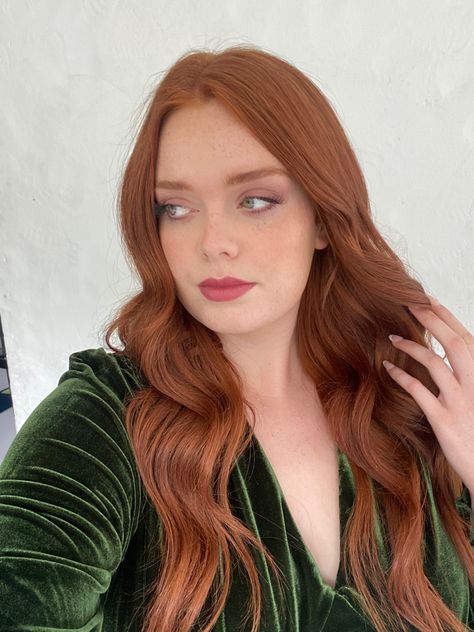 Hair and make up
Red hair 
Pale skin 
Green velvet Red Hair Rosy Skin, Red Hair Color Cool Skin Tone, Red Hair Pale Skin Green Eyes, 2023 Red Hair, Red Hair Fair Skin, Velvet Red Hair, Red Hair Pale Skin, Green Eyes Blonde, Me In 2023