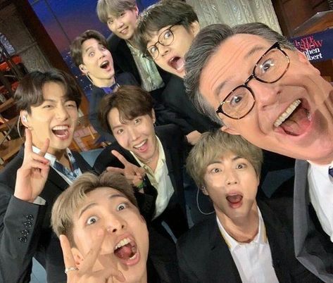 Bts Bt21, Bts Group Photos, Stephen Colbert, Memes Kpop, Bulletproof Boy Scouts, Bts Group, About Bts, Young Men, I Love Bts