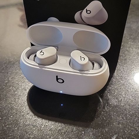 True Wireless Noise Cancelling Earbuds – Compatible with Apple & Android, Built-in Microphone, IPX4 Rating, Sweat Resistant Earphones, Class 1 Bluetooth Headphones Beats Earbuds Aesthetic, Beats Buds, Baddies Hairstyle, Shure Headphones, Beats Earphones, Beats Earbuds, Beats Studio Buds, Dre Headphones, Hello Kitty Phone Case