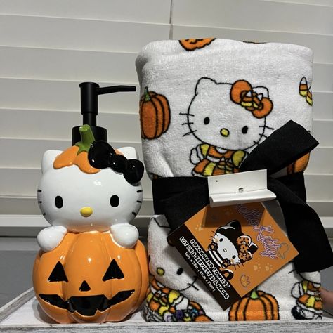 Hello Kitty Halloween Soap Dispenser Jack-O'-Lantern. Hello Kitty Halloween Hand Towels With Candy Corn Design. Hello Kitty Boo Basket Ideas, Hello Kitty Halloween Decorations, Hello Kitty Halloween Decor, Hallowen Idea, Halloween Decor Bathroom, Halloween Soap Dispenser, Corn Design, Boo Baskets, Halloween Soap