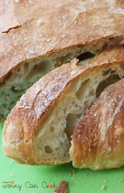 Bread Recipes No Dutch Oven, Bread No Dutch Oven, Crusty Italian Bread Recipe, Jenny Can Cook, Crusty Bread Recipe, Italian Bread Recipes, Jenny Jones, Oven Bread, Dutch Oven Bread