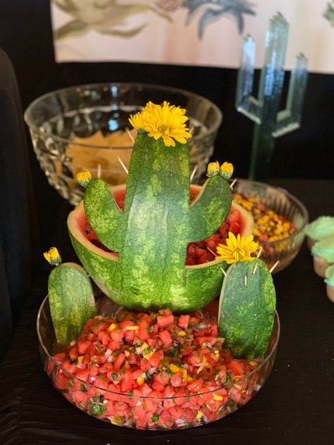 Watermelon Cactus Fruit Bowl, Cowboy Fruit Display, Cactus Fruit Tray, Hacienda Party, Watermelon Cactus, Wedding Cactus, Cactus Bowl, Succulent Party, Taco Side Dishes