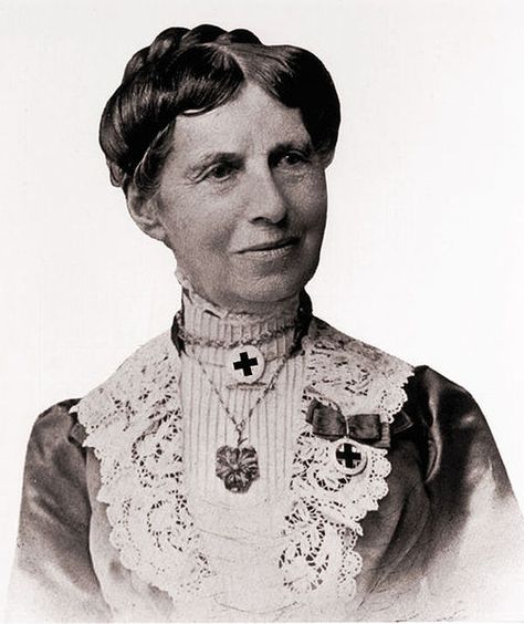 Famous Nurses, History Of Nursing, Clara Barton, Professional Nurse, Florence Nightingale, Finding A New Job, Nursing Programs, American Red Cross, Facts For Kids