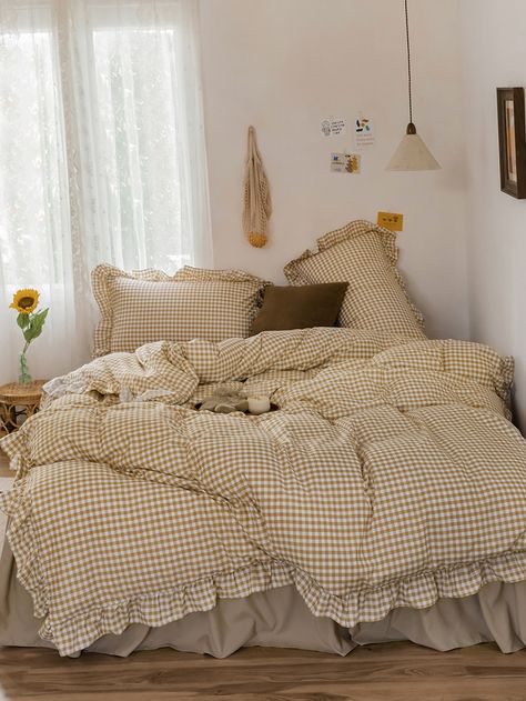 Gingham Pattern Bedding Set Without Filler | SHEIN USA Zimmer Diy, Pattern Bedding, Dream Dorm, Dekorasi Kamar Tidur, Redecorate Bedroom, Gingham Pattern, Aesthetic Rooms, Room Design Bedroom, Cute Room Decor