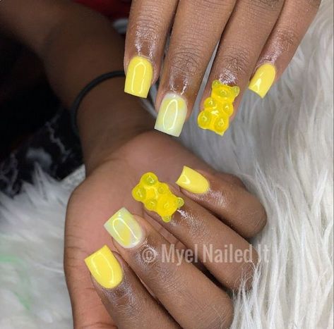 Acrylic Nails Yellow, Bears Nails, Cute Short Nails, Acrylic Toes, Long Acrylic Nail Designs, Drip Nails, Colored Acrylic Nails, Work Nails, Short Square Acrylic Nails