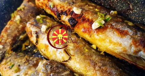 baked fish, fish from oven, hake, oslic, recipe, Macedonian food Baked Hake Recipes, Hake Fish, Hake Recipes, Snapper Recipes, Pollock Fish Recipes, Snapper Fish Recipes, Asian Fish Recipes, Mediterranean Fish Recipe, Tilapia Fish Recipes