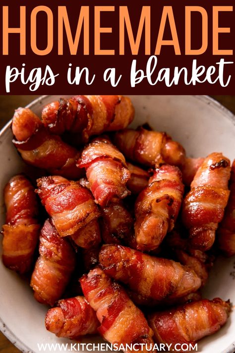 Little sausages wrapped in bacon, with the addition of a little drizzle of honey to make them sticky and even more delicious! Pigs in a blanket make the best accompaniment to that Christmas turkey - we all fight over these tasty little sausages! Be sure to make plenty. If you think 4 each is enough then double it. Even if there are a few left (unlikely) they make great leftovers to nibble on later. #christmassidedish #pigsinablanket Best Pigs In A Blanket Recipe, Christian Recipes, Homemade Pigs In A Blanket, Christmas Dinner Dishes, Easy Green Bean Recipes, Pigs In A Blanket Recipe, Bacon Wrapped Sausages, Kitchen Sanctuary, Sausage Wrap