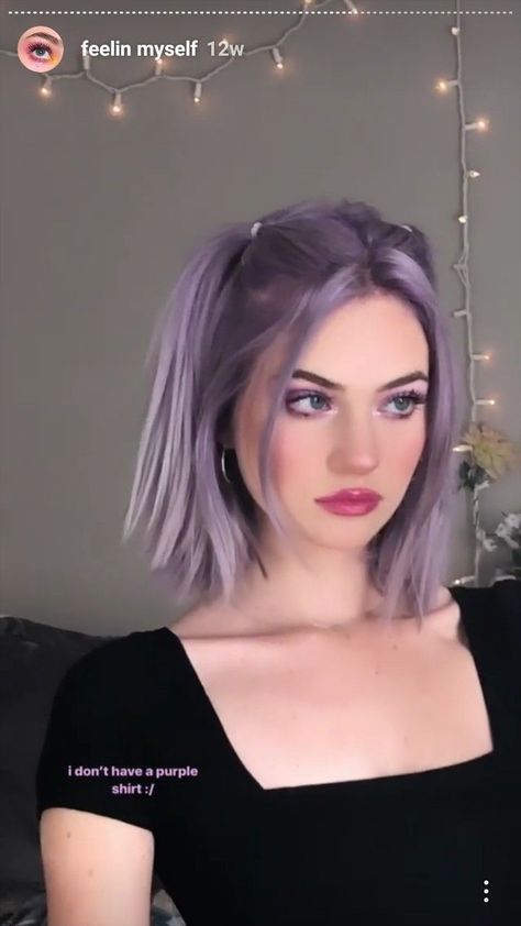 Chic Lavender Hair Color Looks Hair Color Cute, Lavender Hair Color Ideas, Short Hair Brown, Pastel Purple Hair, Purple Hair Highlights, Lavender Hair Colors, Light Purple Hair, Hair Dye Tips, Lavender Hair