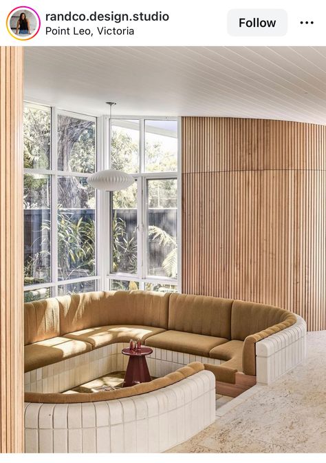 Sunken Lounge, Breeze Blocks, Palm Springs Style, Natural Luxury, Timber Walls, Est Living, Vintage Dining Table, Open Dining Room, Inspiring Interiors