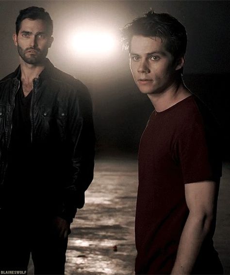 Derek Hale & Stiles Stilinski Derek Teen Wolf, Stiles Derek, Teen Wolf Derek Hale, Teen Wolf Ships, Dylan Obrian, Teen Wolf Mtv, Teen Wolf Dylan, Teen Wolf Stiles