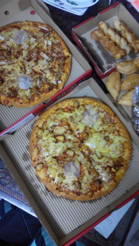 Pizza Hut Deliveries Pizza Hut Delivery, Pizza Hut, Tart, Pizza, Pie, Bread, Quick Saves, Pizzas