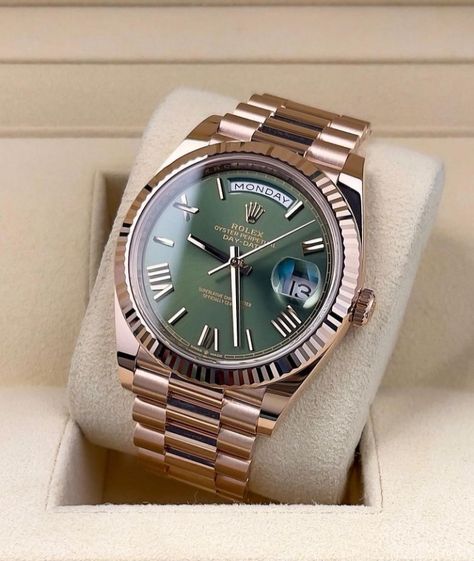 Rolex Day Date 40, Date Wallpaper, Jewelry Logo Ideas, Ferragamo Shoes Mens, Jewelry Logo, Wrist Candy, Wrist Game, Rolex Men, Classy Jewelry