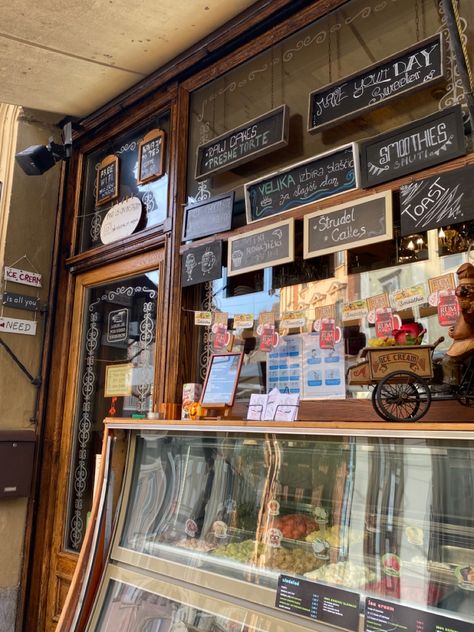 Ice Cream Shop Worker Aesthetic, Working At An Ice Cream Shop Aesthetic, I’ve Cream Shop Aesthetic, Old Ice Cream Shop, Ice Cream Shop Aesthetic Vintage, Sweet Shop Aesthetic, Ice Cream Store Aesthetic, Ice Cream Parlor Aesthetic, Romanticizing Work