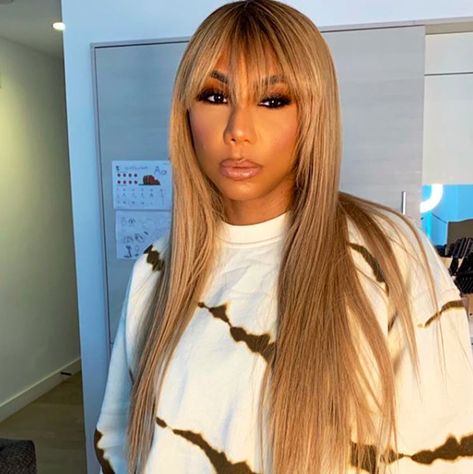 EXCLUSIVE: Tamar Braxton Allegedly Secures Beauty Show For VH1 It's been a while since we've heard Tamar Braxton's catchphrases on the small screen. Now the Grammy-nominated singer and reality star has allegedly landed The Real Talk Show, Kandi Burruss, Tamar Braxton, Toni Braxton, Scantily Clad, Amy Winehouse, News Website, Style Outfits, Reality Tv