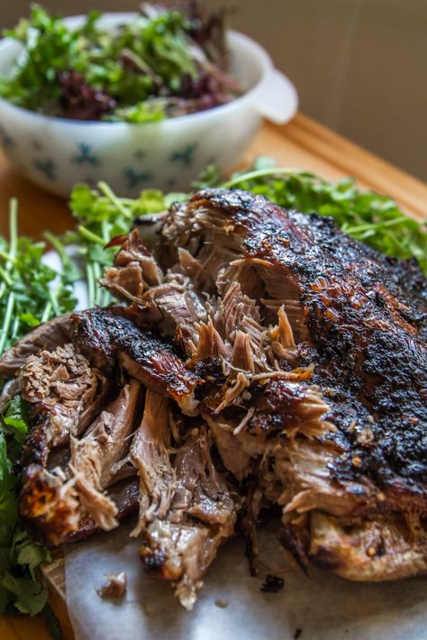 Roast Lamb Sandwich, Slow Roast Leg Of Lamb, Lamb Roast Marinade, Slow Roast Lamb Leg, Slow Cooked Lamb Shoulder, Roast Dinner Sides, Braised Lamb Shoulder, Slow Roasted Lamb Shoulder, Lamb Roast Recipe