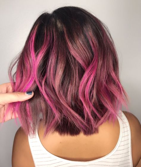 Pink hair Pink Hair Highlights, Dyed Hair Pastel, Hair Color Unique, Hair Color Purple, Hot Hair Styles, Short Hair Color, Penteado Cabelo Curto, Hair Inspo Color, Grunge Hair