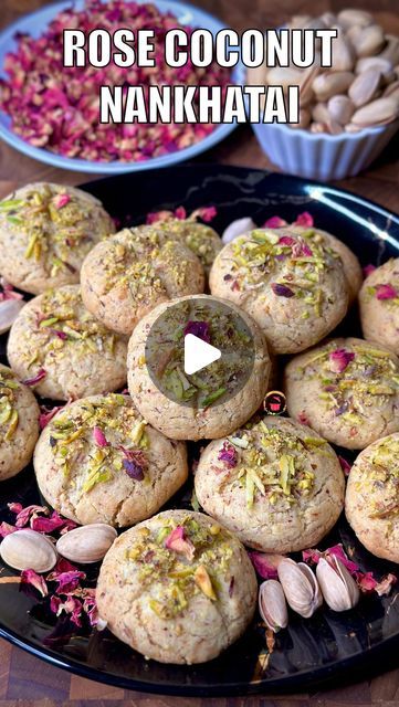 Eggless Biscuits, Nankhatai Recipe, Eggless Cookies, Coconut Biscuits, Diwali Sweets, Vegetarian Desserts, Eggless Recipes, Crispy Cookies, Eggless Baking