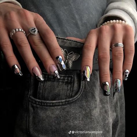 Soya Mumu, Mens Nails, Chrome Nail Art, Hippie Nails, Punk Nails, Grunge Nails, Minimal Nails, Pretty Gel Nails, Crazy Nails