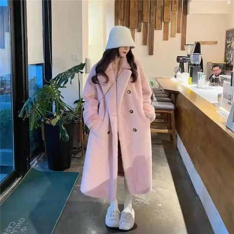 Long Winter Jacket For Women Western Style Coat Faux Sable Fur Collarless Sleeveless Overcoat Pink Coats For Women, Long Pink Coat, Pink Fur Jacket, Mink Faux Fur Coat, Winter Faux Fur Coat, Cute Winter Coats, Pink Winter Coat, Best Winter Jackets, Long Winter Jacket