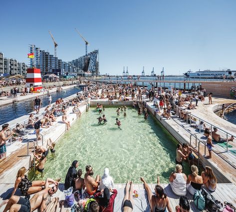 Public Pools as Public Spaces: The Role of Swimming and Bathing in Cities | ArchDaily Diving Pool, Building A Swimming Pool, Bjarke Ingels, Public Architecture, Public Bath, Bali Hotels, Public Realm, Beach Bath, Football Stadium