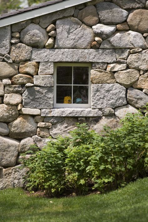 Stone Cabin, Kodaikanal, Stone Cottages, Old Stone Houses, Small House Elevation Design, Natural Homes, Dry Stone Wall, Stone Masonry, Stone Architecture