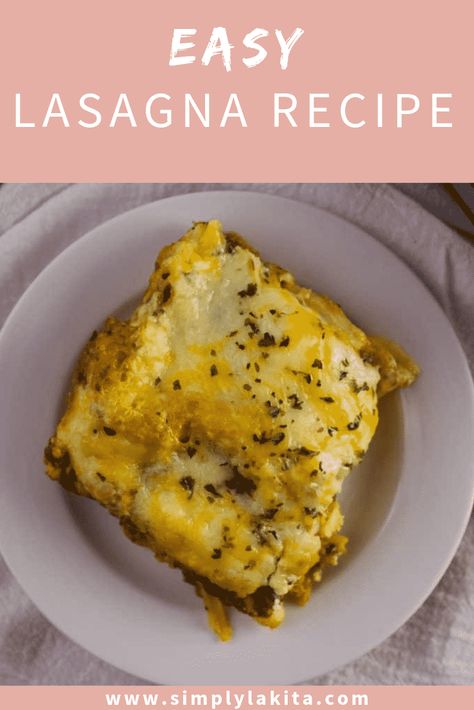 Easy Lasagna Recipe is a classic lasagna recipe made with oven ready noodles, baby spinach, and 3 different cheese. Only requires 30 minutes to bake. simplylakita.com #lasagnarecipe #easylasagnarecipe #lasagna Side Pasta, Classic Lasagna Recipe, Oven Ready Lasagna, Season Recipes, Cheese Sauce For Pasta, Easy Lasagna Recipe, Classic Lasagna, Healthy Supper Recipes, Fast Lunch