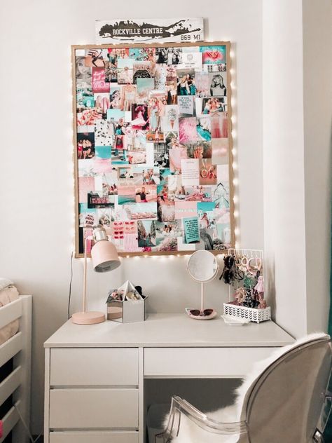 Bulletin Board Notice Board Ideas Bedroom, Corkboard Picture Ideas, Cork Board Picture Ideas, Bullion Board Ideas, Picture Bulletin Board Ideas Bedroom, Anime Cork Board, Dorm Room Bulletin Boards, Cork Board With Pictures, Dorm Bulletin Boards Room Decor