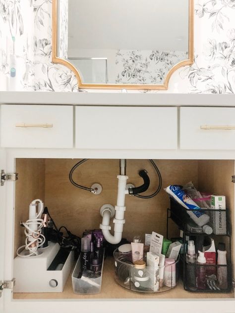 Organize Under Bathroom Sink, Green And Blue Bedroom, Curling Iron Storage, Hair Tool Storage, Hot Hair Tools, Under Bathroom Sink, Organization On A Budget, Hair Dryer Storage, Closet Dressing Room