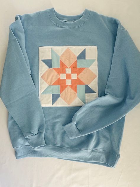 Add some personality to your sweatshirt! Message with any specific changes or requests.  Block is Checkerboard star by Lori Holt Quilted Clothing, Quilted Sweatshirt, Quilted Clothes, Lori Holt, Quilt Squares, Star Quilt Blocks, Fabric Projects, Star Quilt, Quilt Block