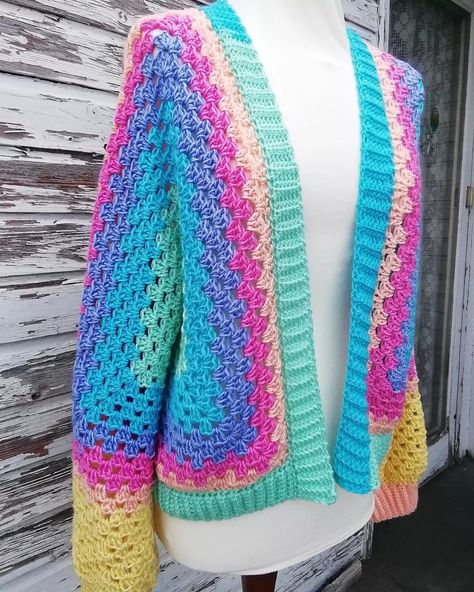 Hexi Granny Square Cardigan, Hexi Cardigan, Hexagon Cardigan, Granny Square Cardigan, Square Cardigan, Crochet Cardigans, Rug Wall Hanging, Crochet Sweaters, Cardigan Crochet