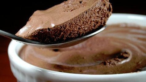 Light Chocolate Mousse Recipe - Food.com Low Fat Dessert, Low Cal Chocolate, Low Fat Dessert Recipes, Low Calorie Chocolate, Low Cal Dessert, Weight Watcher Desserts, Low Fat Desserts, Low Sugar Desserts, Low Cholesterol Recipes