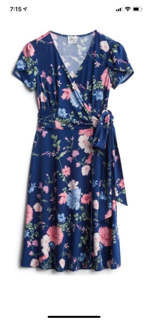 A sweet feminine dress from Stitch Fix Vestidos Casual, Mock Wrap Dress, Fix Credit, Floral Wraps, Feminine Dress, The Navy, Navy Floral, Personal Stylist, Stitch Fix