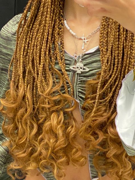 French Curled Braids, Nollywood Braids, Curled Braids, Brandy Braids, Box Braids Knotless, Curled Box Braids, Brown Box Braids, Ginger Hair Dyed, Braids Ginger