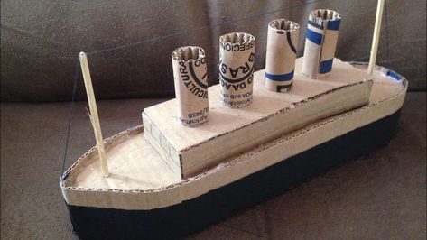 Titanic Model, Robot Birthday Party, Cardboard Model, Ship Craft, Halloween Toys, Valentine Box, Creative Artwork, Steam Boats, Cardboard Crafts