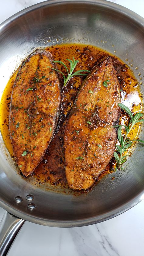 Pan Seared Fish, Fish Steak, Grill Fish, Seared Fish, Grilled Fish Recipes, Fish Recipes Healthy, Baked Fish, Grilled Fish, Pan Seared